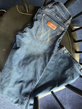Women’s wrangler jeans